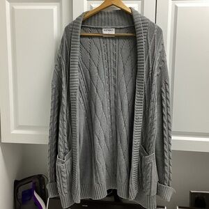 Old Navy Light Gray Cable Knit Sweater